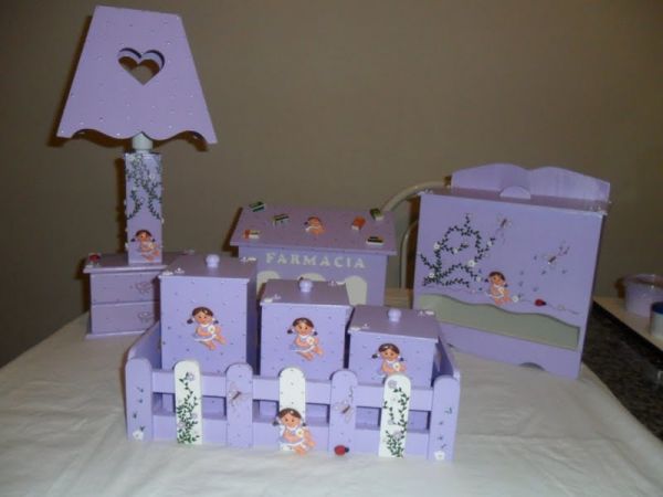 kIT HIGIÊNICO MENINA EM BISCUIT