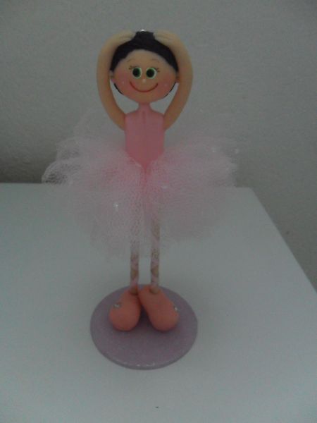 BAILARINA MAGRELA DE BISCUIT